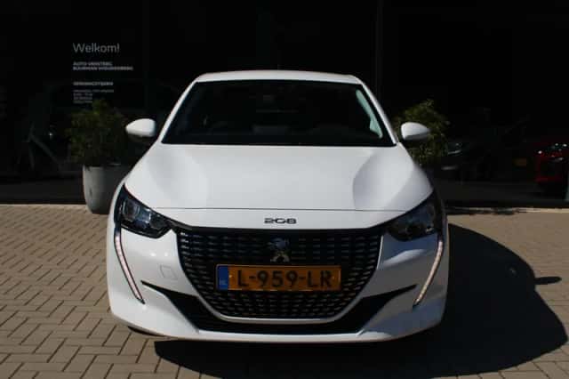 Peugeot 208 (2021) thumbnail 2