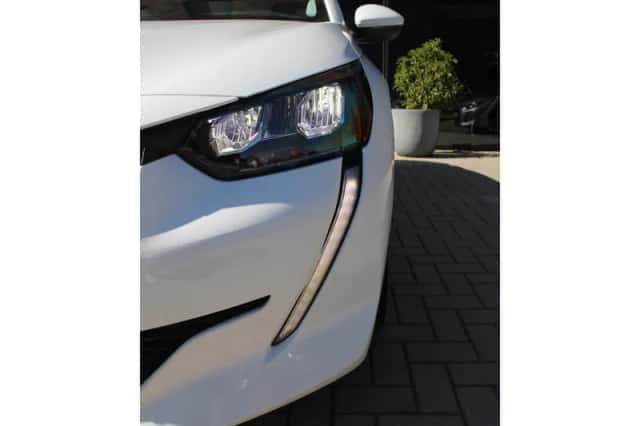 Peugeot 208 (2021) thumbnail 3