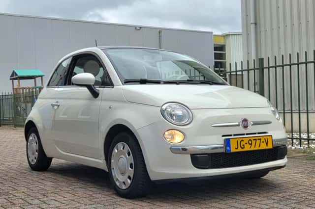 Fiat 500 (2012) thumbnail 2