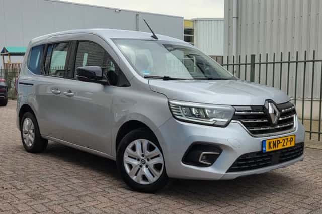 Renault Kangoo (2022) thumbnail 2