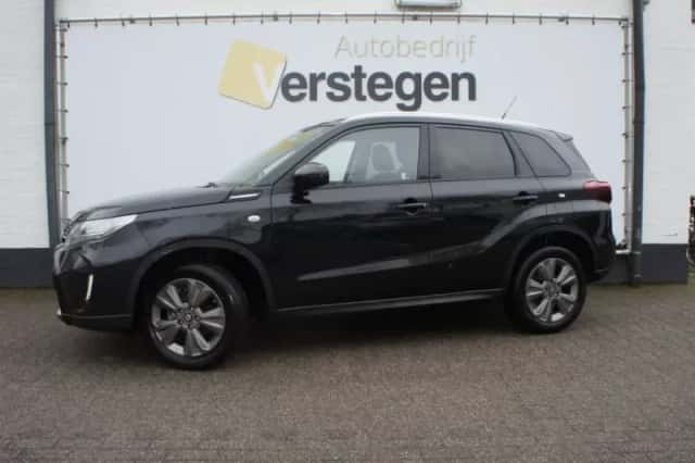 Suzuki Vitara (2025) thumbnail 1
