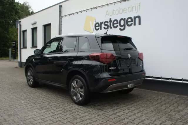 Suzuki Vitara (2025) thumbnail 6