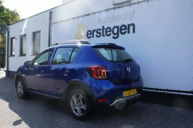 Dacia Sandero (2020) thumbnail 6