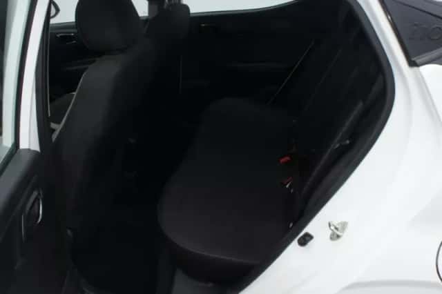 Hyundai i10 (2021) thumbnail 4