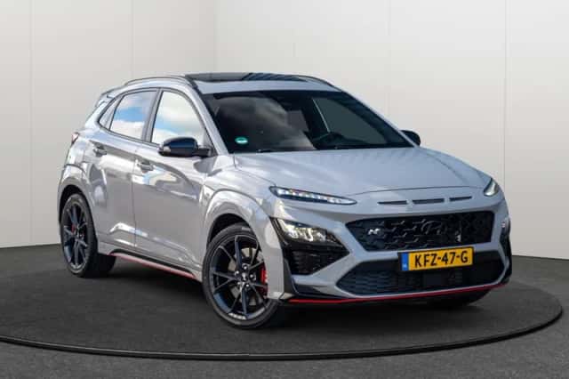 Hyundai Kona (2023) thumbnail 3