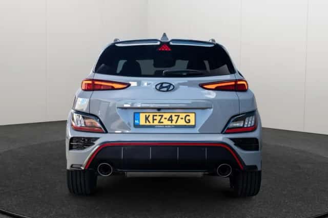 Hyundai Kona (2023) thumbnail 6