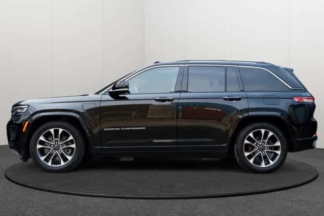 Jeep Grand Cherokee (2023) thumbnail 6