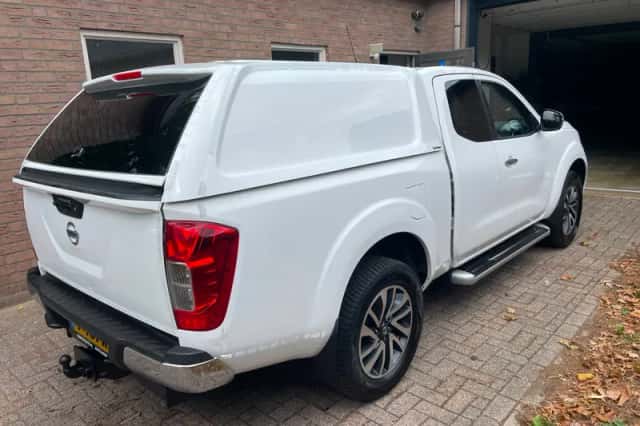 Nissan Navara (2018) thumbnail 5