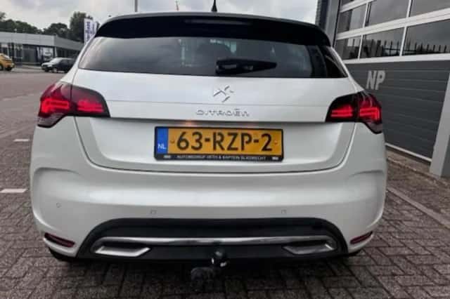 Citroën DS4 (2011) thumbnail 5