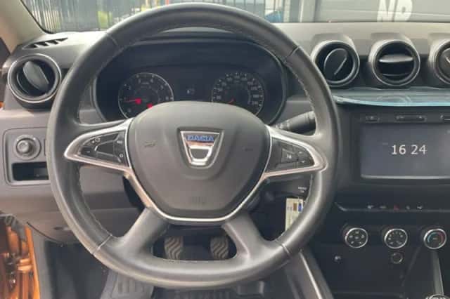 Dacia Duster (2018) thumbnail 4