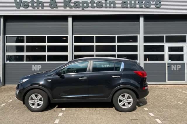 Kia Sportage (2015) thumbnail 1