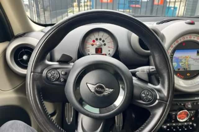 MINI Countryman (2011) thumbnail 6