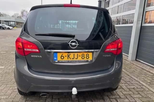 Opel Meriva (2013) thumbnail 5