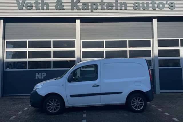 Renault Kangoo (2017) thumbnail 1