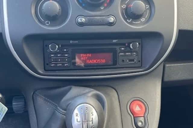 Renault Kangoo (2017) thumbnail 6