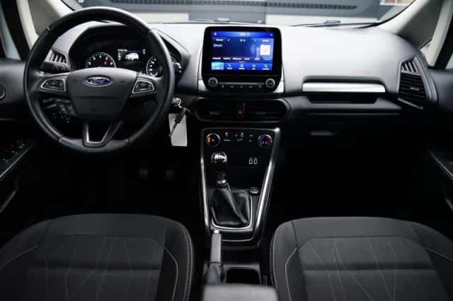 Ford EcoSport (2019) thumbnail 4