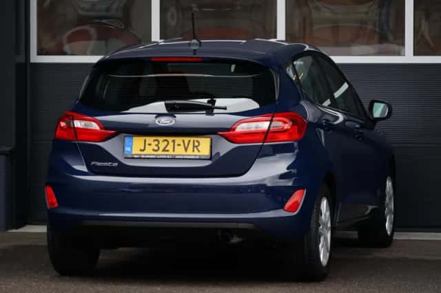 Ford Fiesta (2020) thumbnail 3