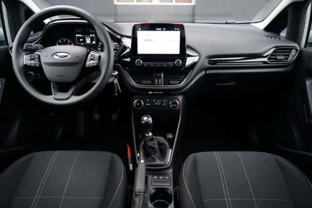 Ford Fiesta (2020) thumbnail 4