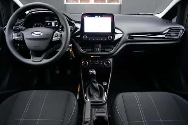 Ford Fiesta (2018) thumbnail 4