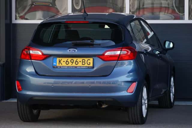 Ford Fiesta (2020) thumbnail 3
