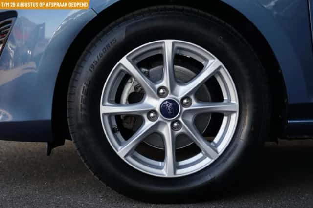 Ford Fiesta (2020) thumbnail 4