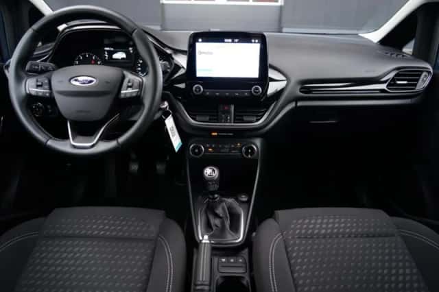 Ford Fiesta (2020) thumbnail 5
