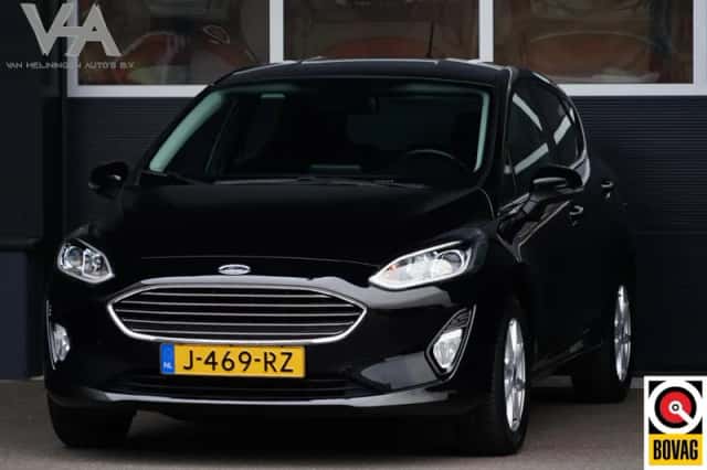 Ford Fiesta (2020) thumbnail 2