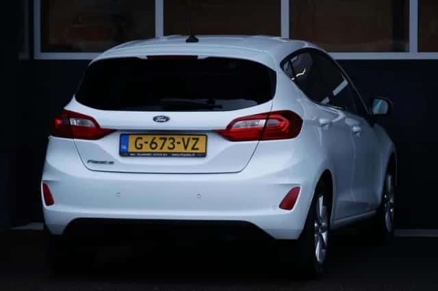 Ford Fiesta (2019) thumbnail 3