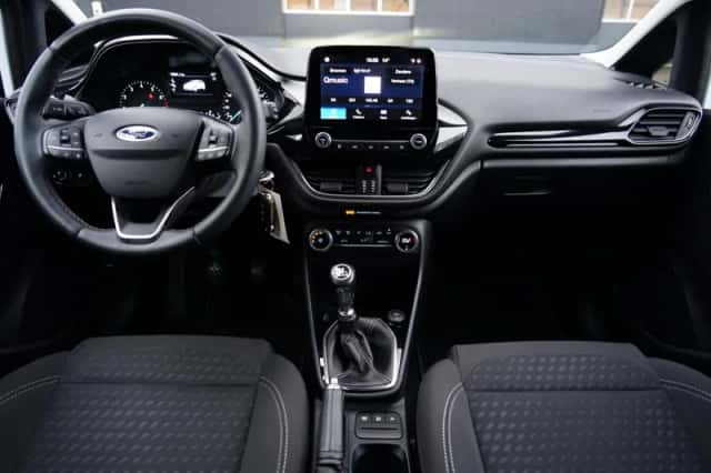 Ford Fiesta (2019) thumbnail 5