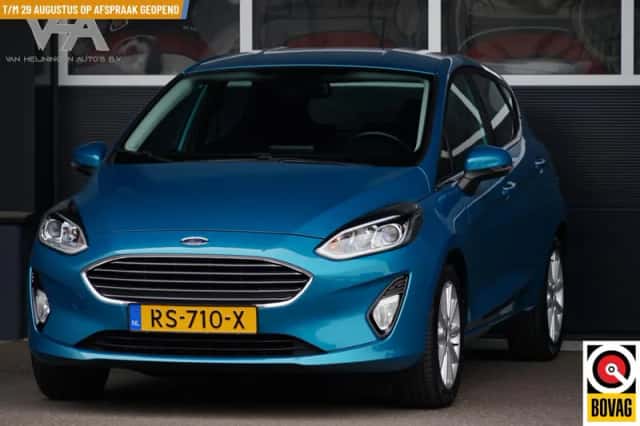 Ford Fiesta (2018) thumbnail 2