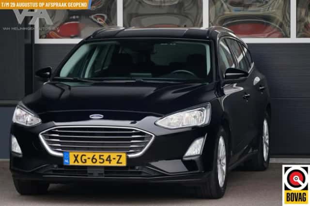 Ford Focus (2019) thumbnail 2