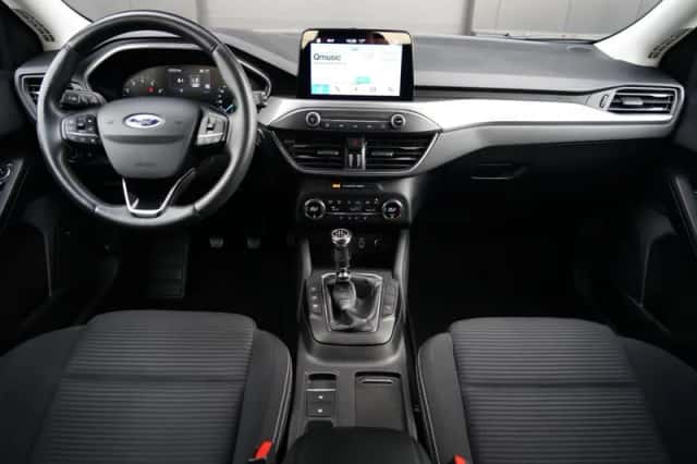 Ford Focus (2019) thumbnail 5