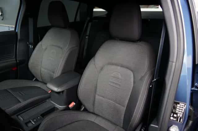 Ford Focus (2021) thumbnail 6