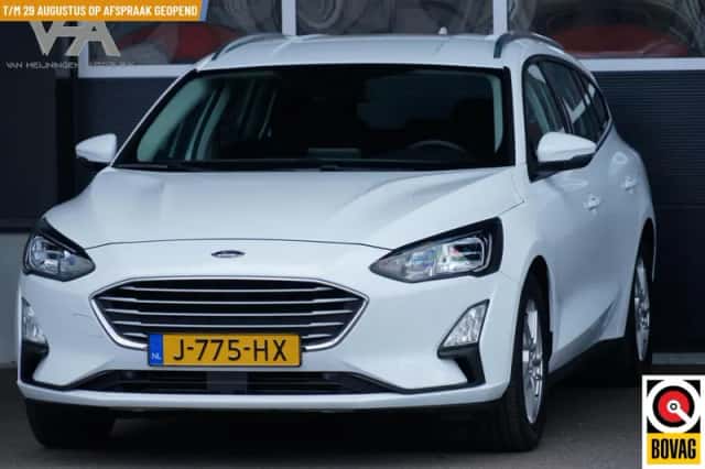 Ford Focus (2020) thumbnail 2