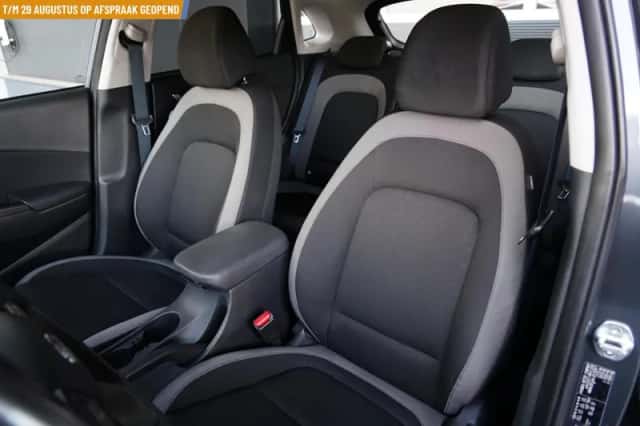 Hyundai Kona (2020) thumbnail 6