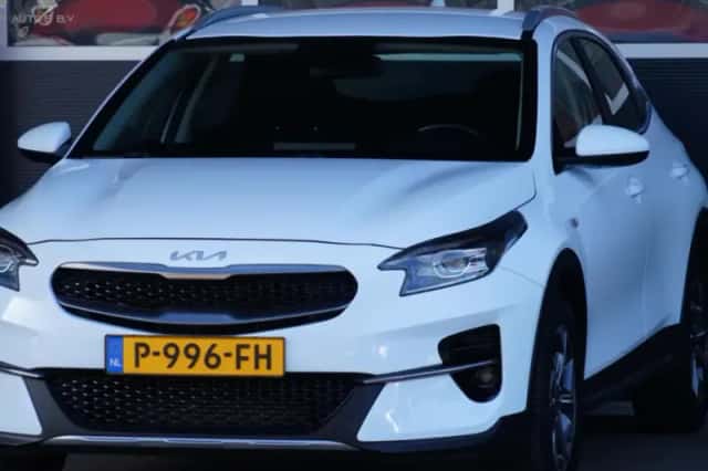 Kia XCeed (2022) thumbnail 1