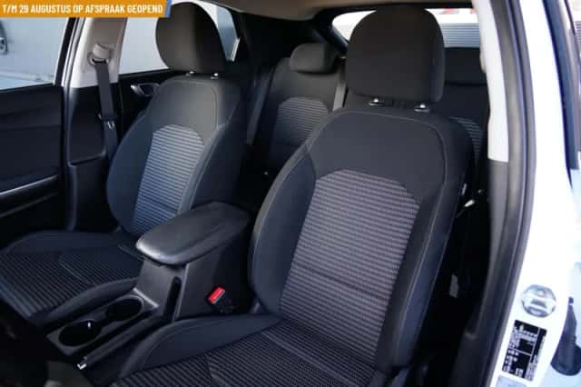 Kia XCeed (2022) thumbnail 6