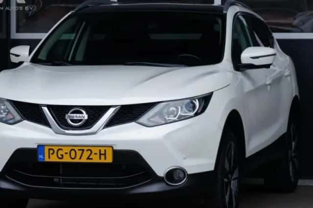 Nissan Qashqai (2017) thumbnail 1