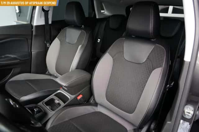 Opel Grandland X (2019) thumbnail 6