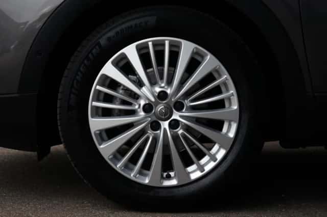 Opel Grandland (2020) thumbnail 4