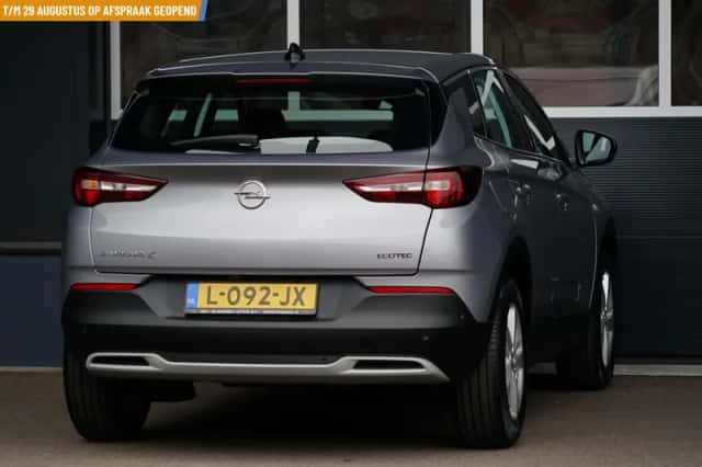 Opel Grandland X (2021) thumbnail 3