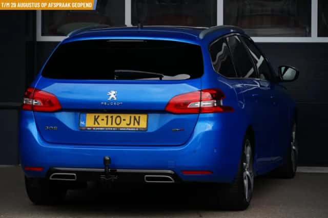 Peugeot 308 (2021) thumbnail 3
