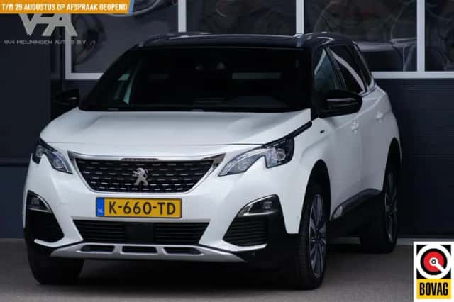 Peugeot 5008 (2021) thumbnail 2
