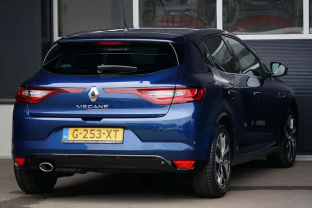 Renault Mégane (2020) thumbnail 3