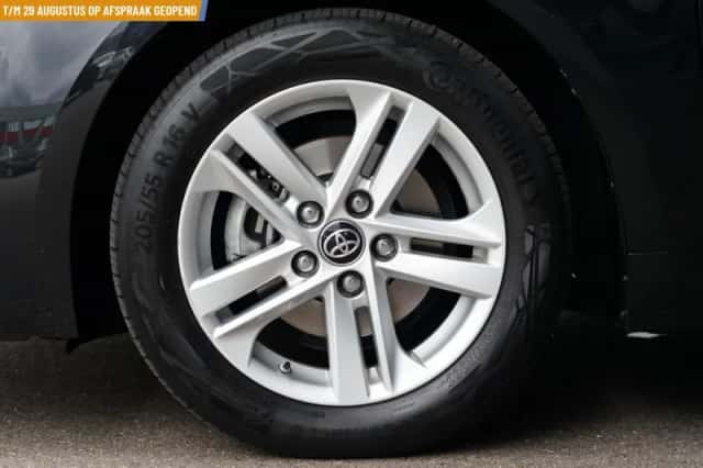 Toyota Corolla (2020) thumbnail 4