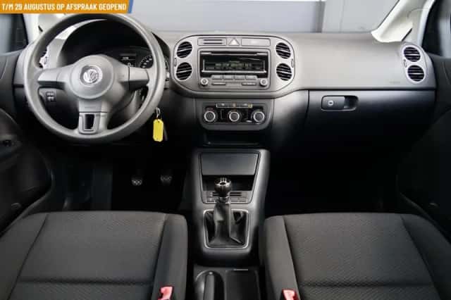 Volkswagen Golf (2012) thumbnail 5