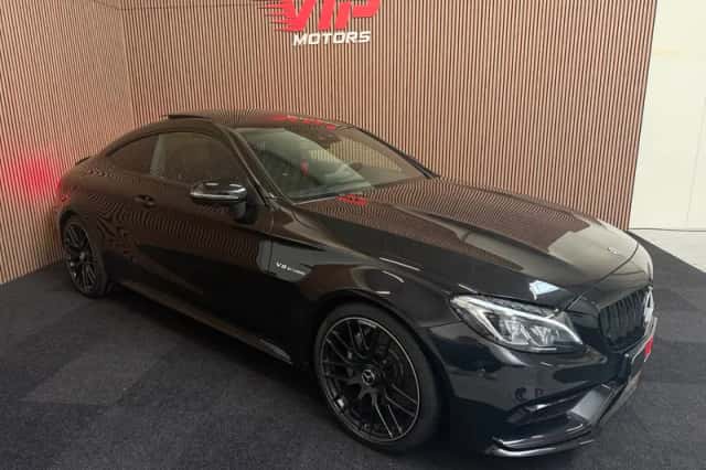 Mercedes-Benz C (2018) thumbnail 1