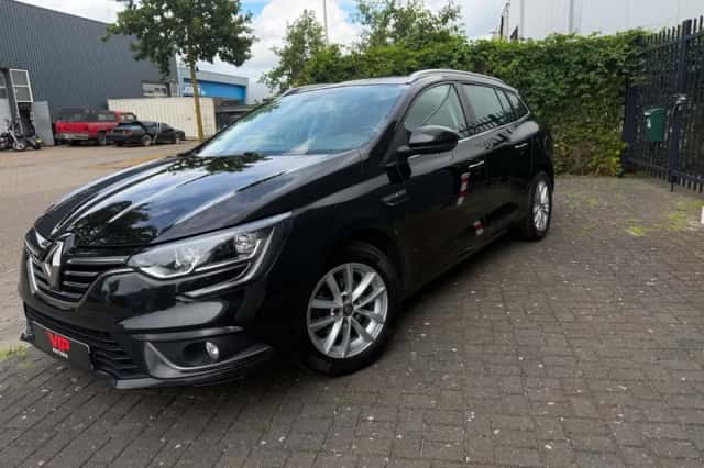 Renault Mégane (2019) thumbnail 3