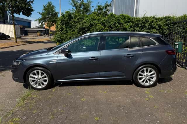 Renault Mégane (2019) thumbnail 5