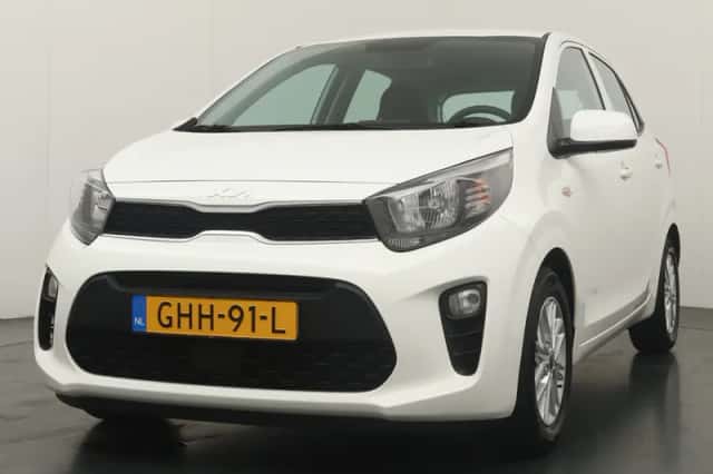 Kia Picanto (2024) thumbnail 2
